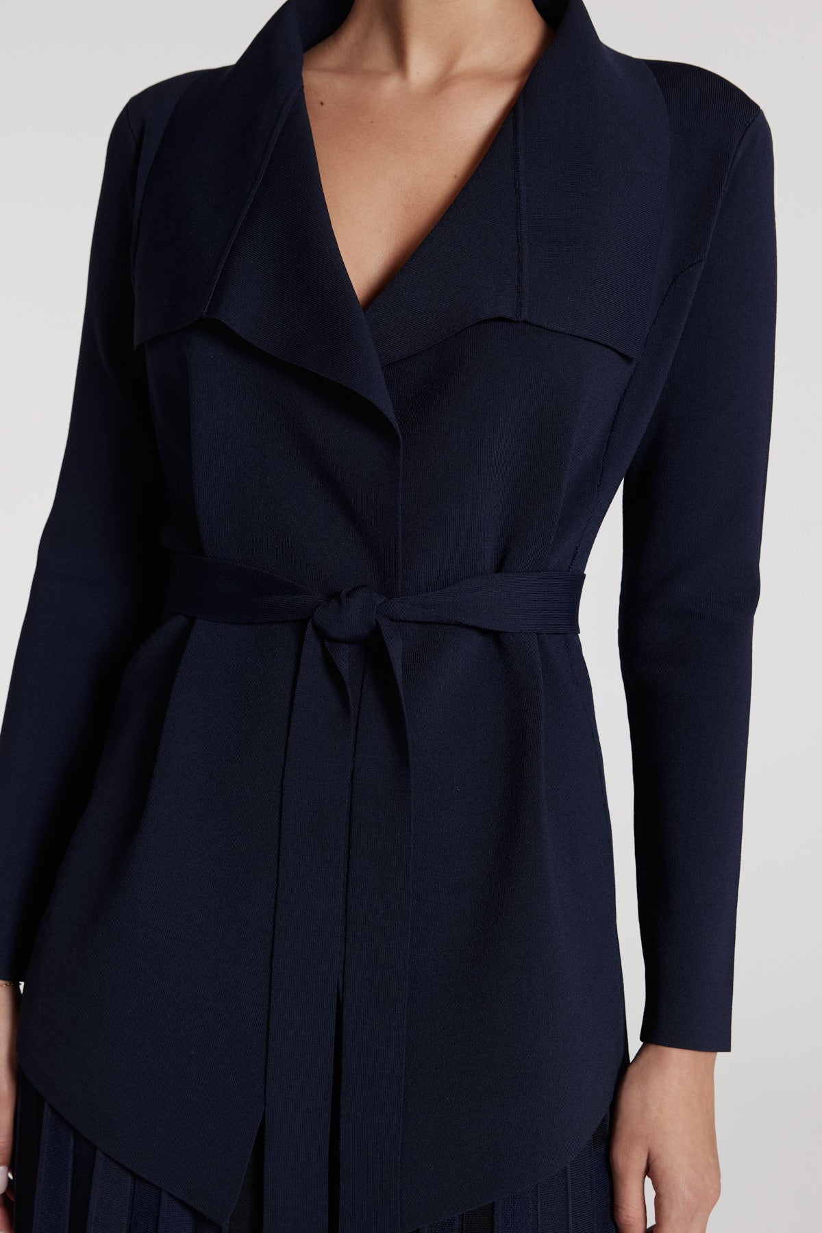 Ari Crepe Jacket - Navy-Perri Cutten